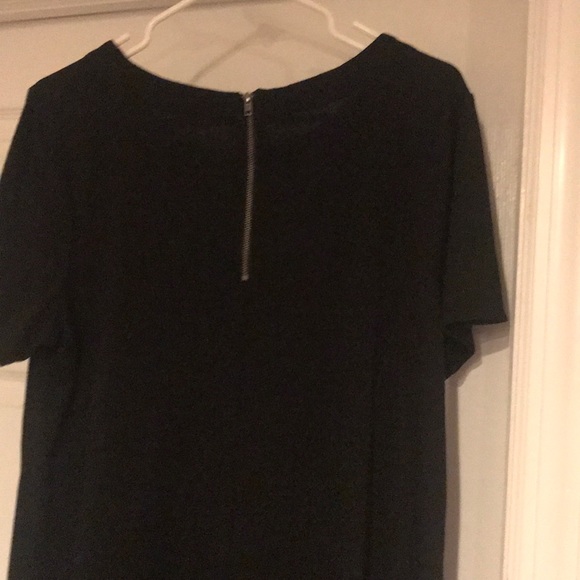 Perfect Basic Black Dress - Picture 2 of 3
